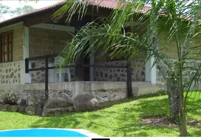 Jardín al aire libre en Cabaña familiar