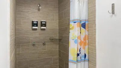 Un baño de Loft a 3 min del mar