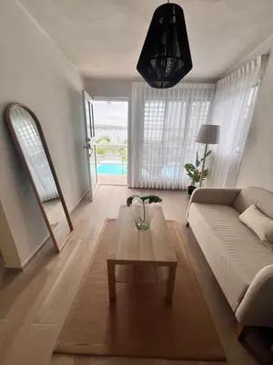 Piscina en o cerca de Casa Mediterránea, lujo y confort junto al lago