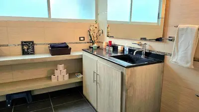 Una cocina o zona de cocina en Casa amueblada dentro de club de golf