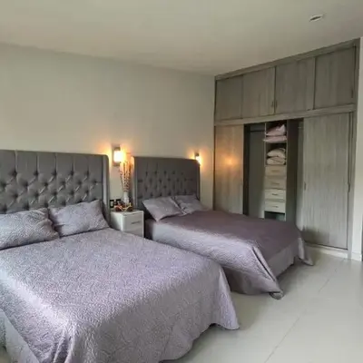 Casa amueblada dentro de club de golf