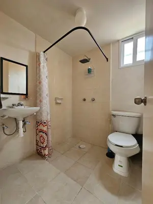 Un baño de Sensity home Casa Flores, Hogareña y encantadora