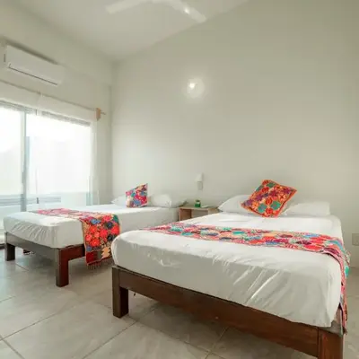 Casa Flores Zicatela