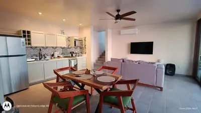 Una cocina o zona de cocina en EXCLUSIVE OCEANFRONT Casa Di Luca
