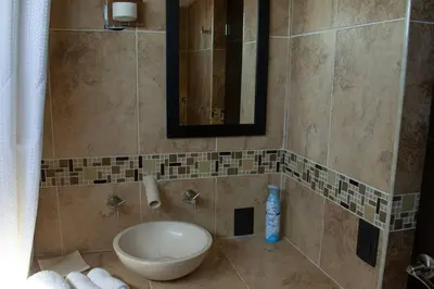 Un baño de Casa Atlixco con alberca