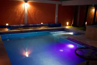 Piscina en o cerca de Casa Atlixco con alberca