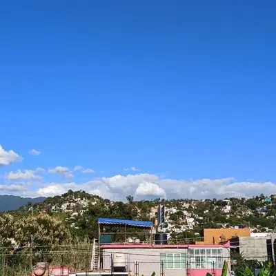 Ozeli Hostel