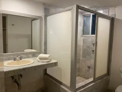 Un baño de Depa con la Mejor Ubicación a 2 min de la Playa