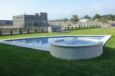 Piscina en o cerca de Rancho MM