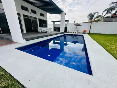 Piscina en o cerca de Quinta Frida