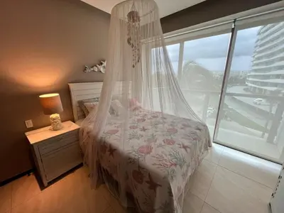 Cama o camas de una habitación en Acapulco Diamante La Isla Residences & Spa