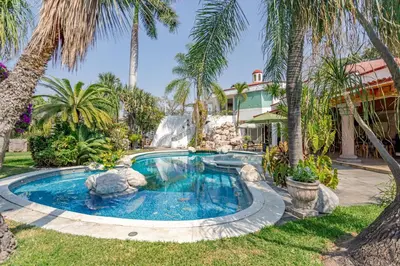 Piscina en o cerca de Mansión Vista Hermosa 5 Recamaras Todo Incluido