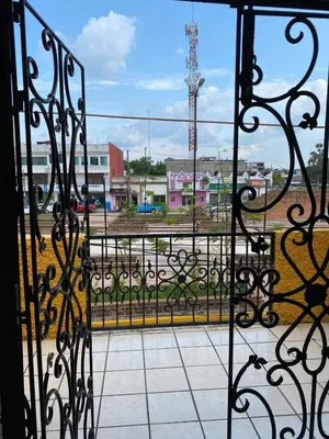 Un balcón o terraza de Bonita casa grande en la mejor ubicación de cunduacan