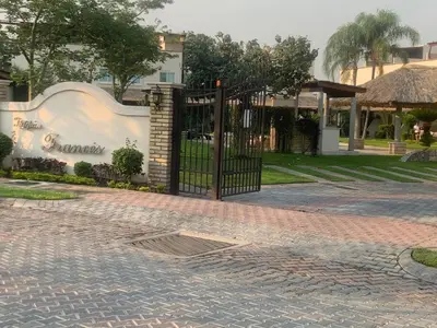 Edificio en el que se encuentra la casa o chalet