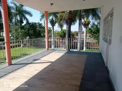 Plano de Casa España Pool and Garden