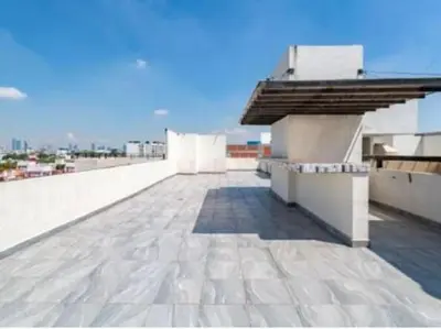 Un balcón o terraza de Penthouse Elysium