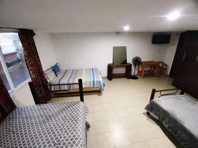 Cama o camas de una habitación en Alas Host San Ale