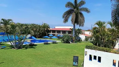 Piscina en o cerca de Hotel Iguanas