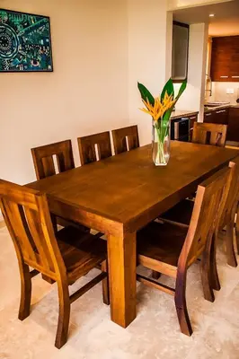 Plano de Luxury 2 bedroom condo by the beach