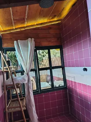 Plano de Cabaña de madera privada y romántica