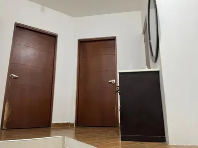 Una televisión o centro de entretenimiento en CASA FAMILIAR en SAN ANTONIO de la CAL 1