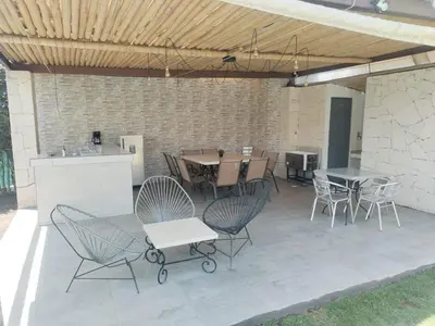 Un patio o zona al aire libre en Villas ARVEM 1
