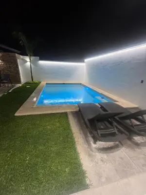Piscina en o cerca de Resting family home