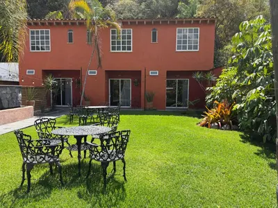 Jardín al aire libre en Bungalow Tepoztlán
