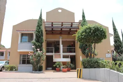 Edificio en el que se encuentra el hotel