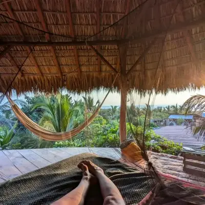 ElSueño Ocean view dorm & community vibe