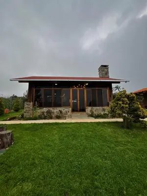 Plano de Rancho en el Bosque