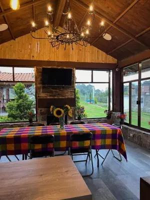 Plano de Rancho en el Bosque