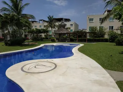 Piscina en o cerca de Departamento tipo PH de 2 niveles