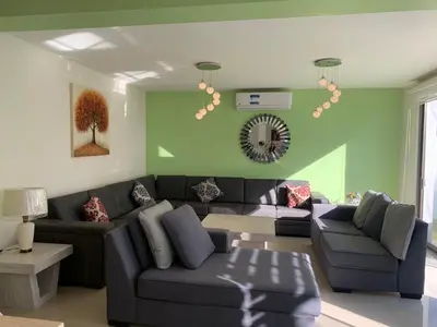 Zona de estar de Unforgettable home in Paraiso Country Club, Morelos