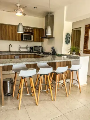 Una cocina o zona de cocina en Acapulco Diamante Departmento Exclusivo