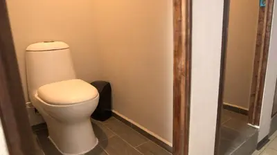 Un baño de hostal confort Iztapalapa hospedaje económico y cómodo en cdmx