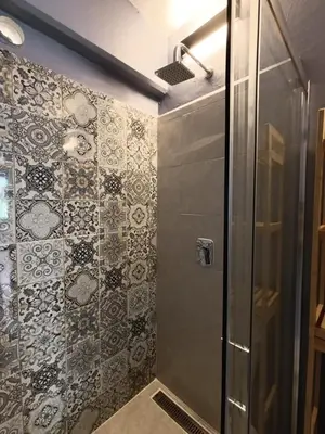 Un baño de El Árbol Plaza Suites - Agua