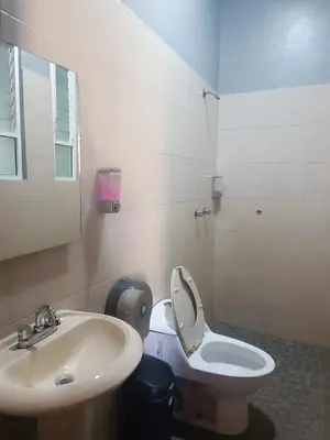 Un baño de MOTEl