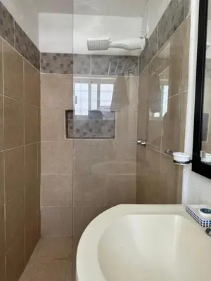 Un baño de Acapulco, gro Sirenas