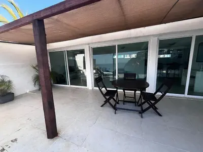 Un balcón o terraza de Acapulco, gro Casi el Cielo