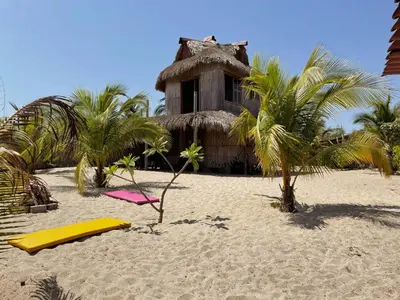 Playa de o cerca de este hostal o pensión