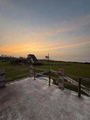 Amanecer o atardecer desde la casa o chalet o alrededores