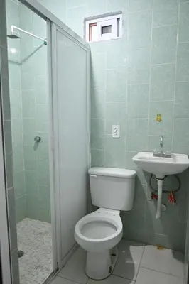 Un baño de Departamentos La Soledad