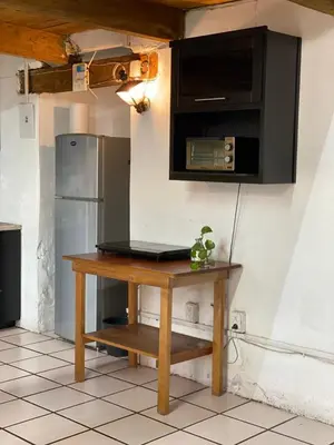 Una cocina o zona de cocina en Hostal Luz de Luna Nuyoo