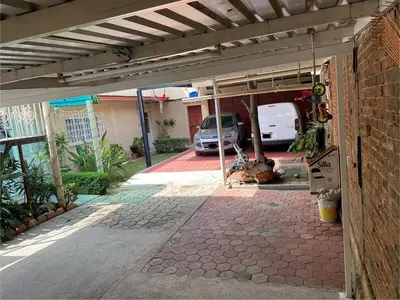 Jardín al aire libre en Departamento Runa, amplio, bonito y acogedor, completo de 2 recámaras y 3 camas matrimoniales