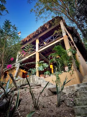 Jardín al aire libre en Cabañas Uma 2