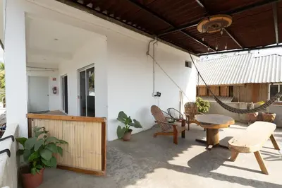 Zona de estar de Suku'un