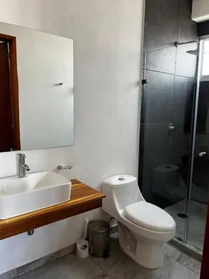 Un baño de El Cielo, a centrally located apartment with a beautiful view