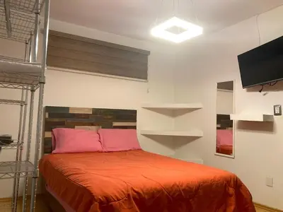 Cama o camas de una habitación en Mini suite in excellent location!