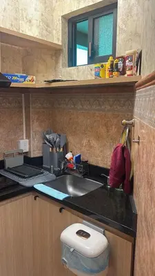 Una cocina o zona de cocina en Habitacion Sky